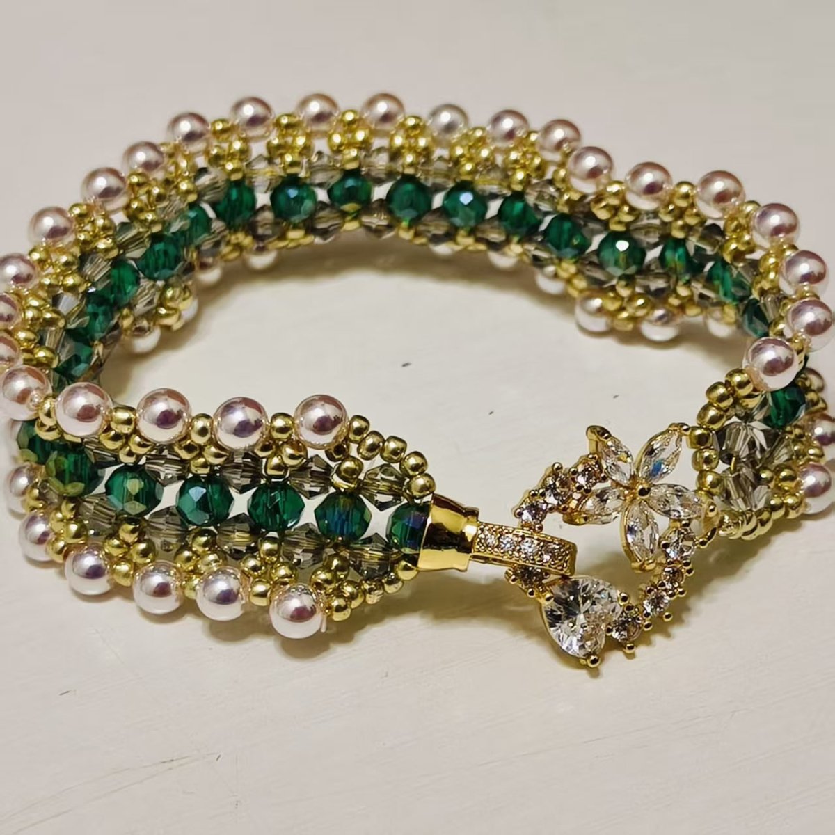 Handcrafted Crystal Floral Bracelet | Sparkling Statement Jewelry | Elegant Art-Inspired Accessory for Women (MAC348)